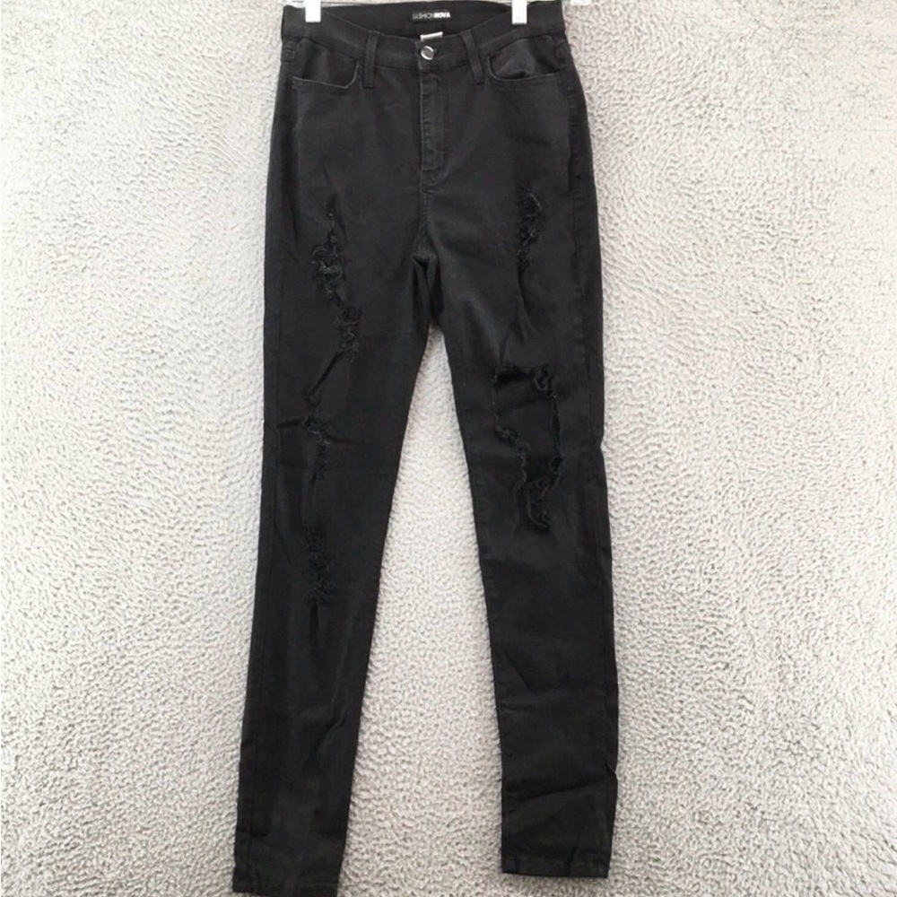 Fashion Nova Black Distressed Skinny Jeans Women Size 15 / 32  Ripped Jeans